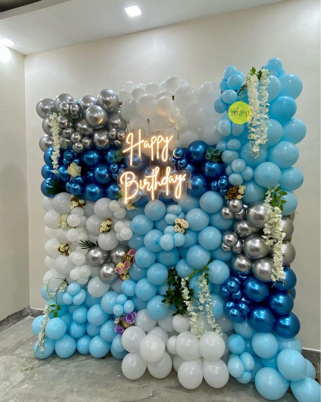 Balloon Wall